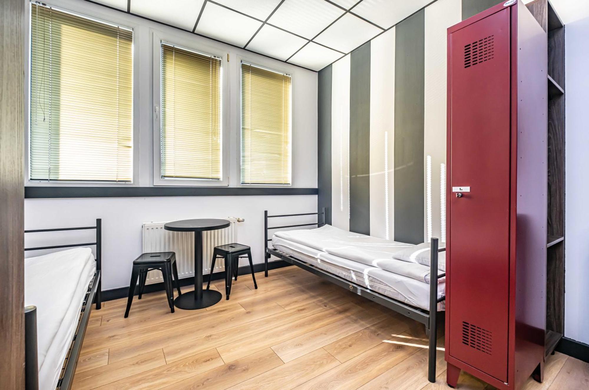Vola Hostel وارسو المظهر الخارجي الصورة