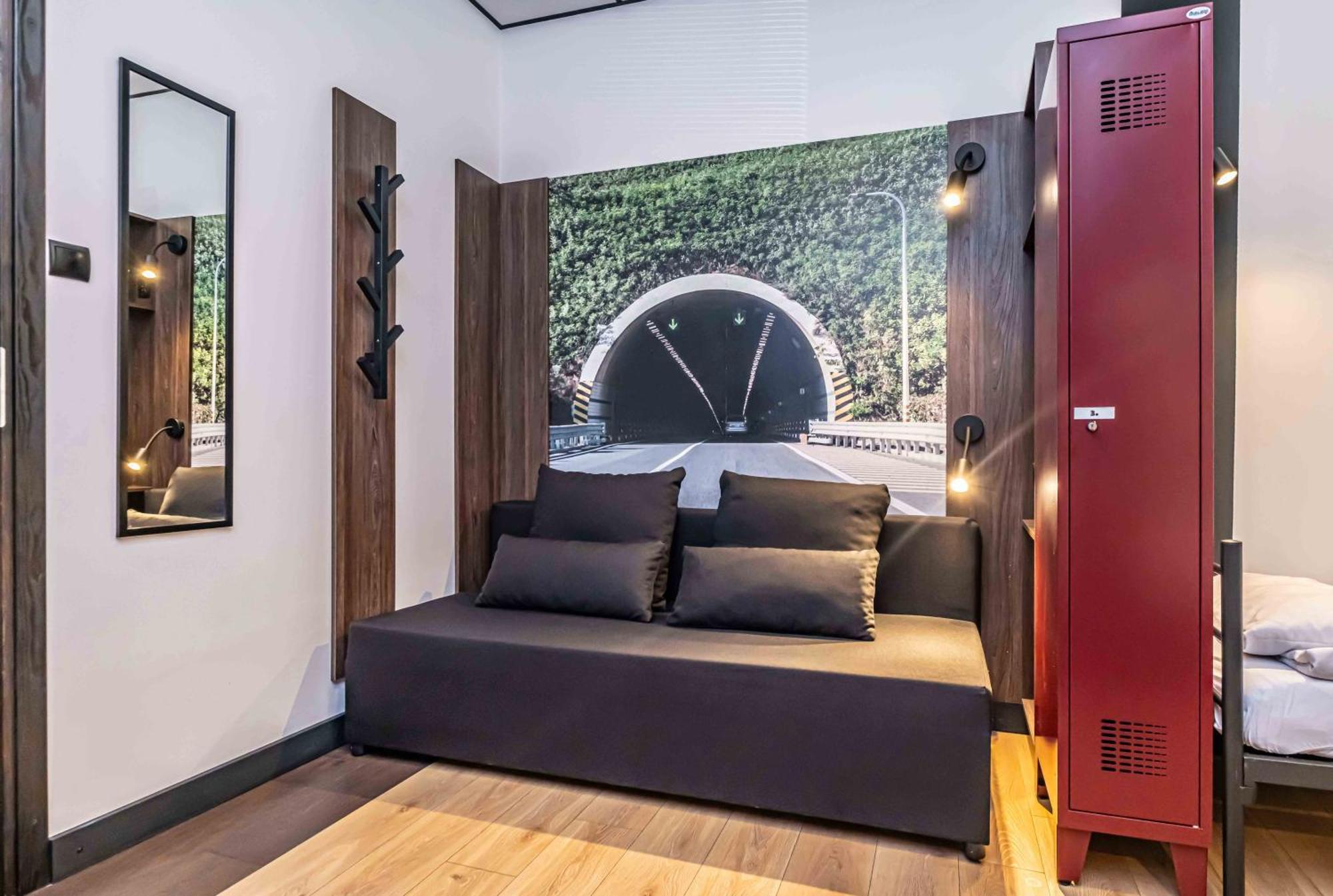 Vola Hostel وارسو المظهر الخارجي الصورة