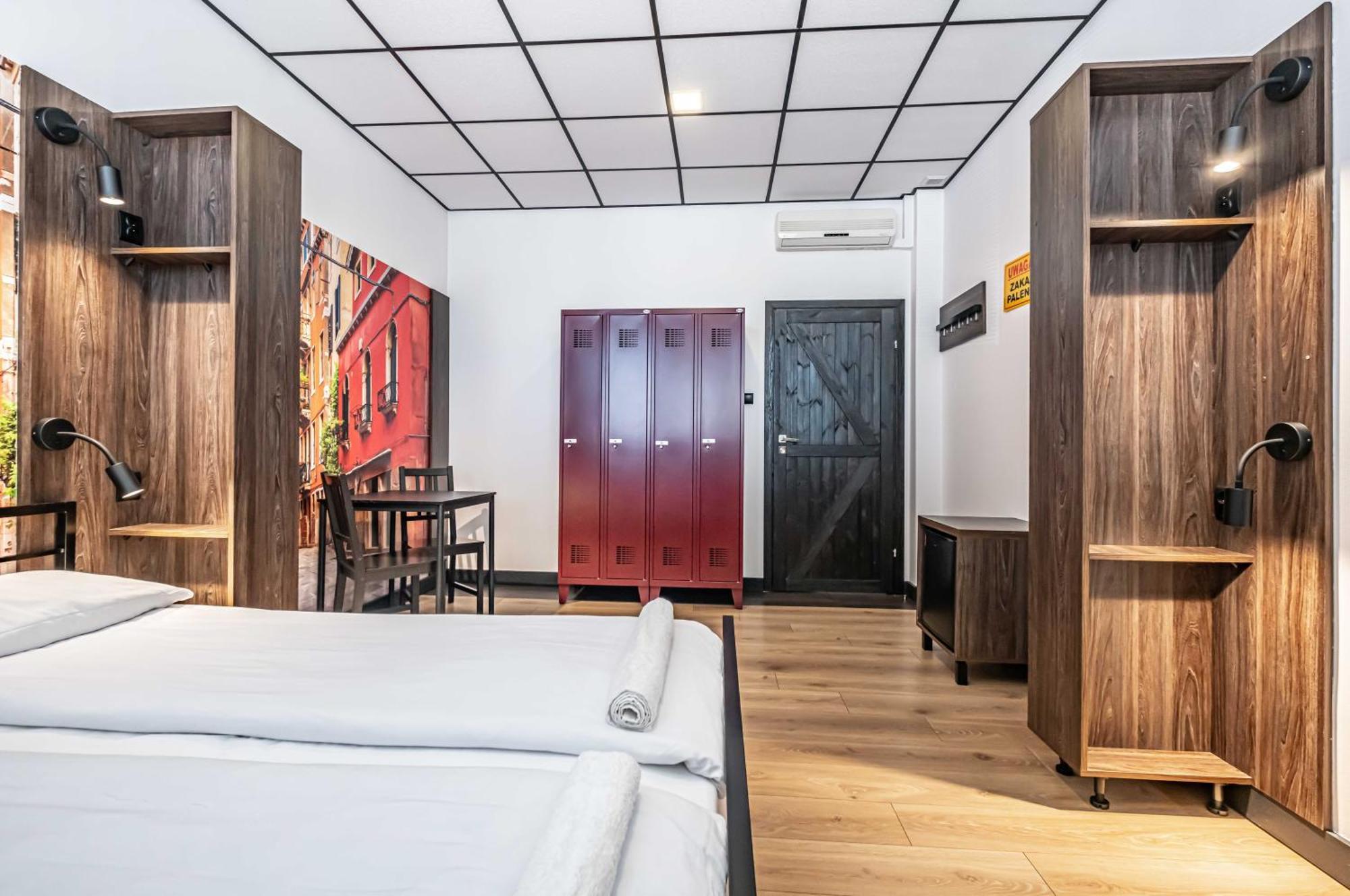 Vola Hostel وارسو المظهر الخارجي الصورة