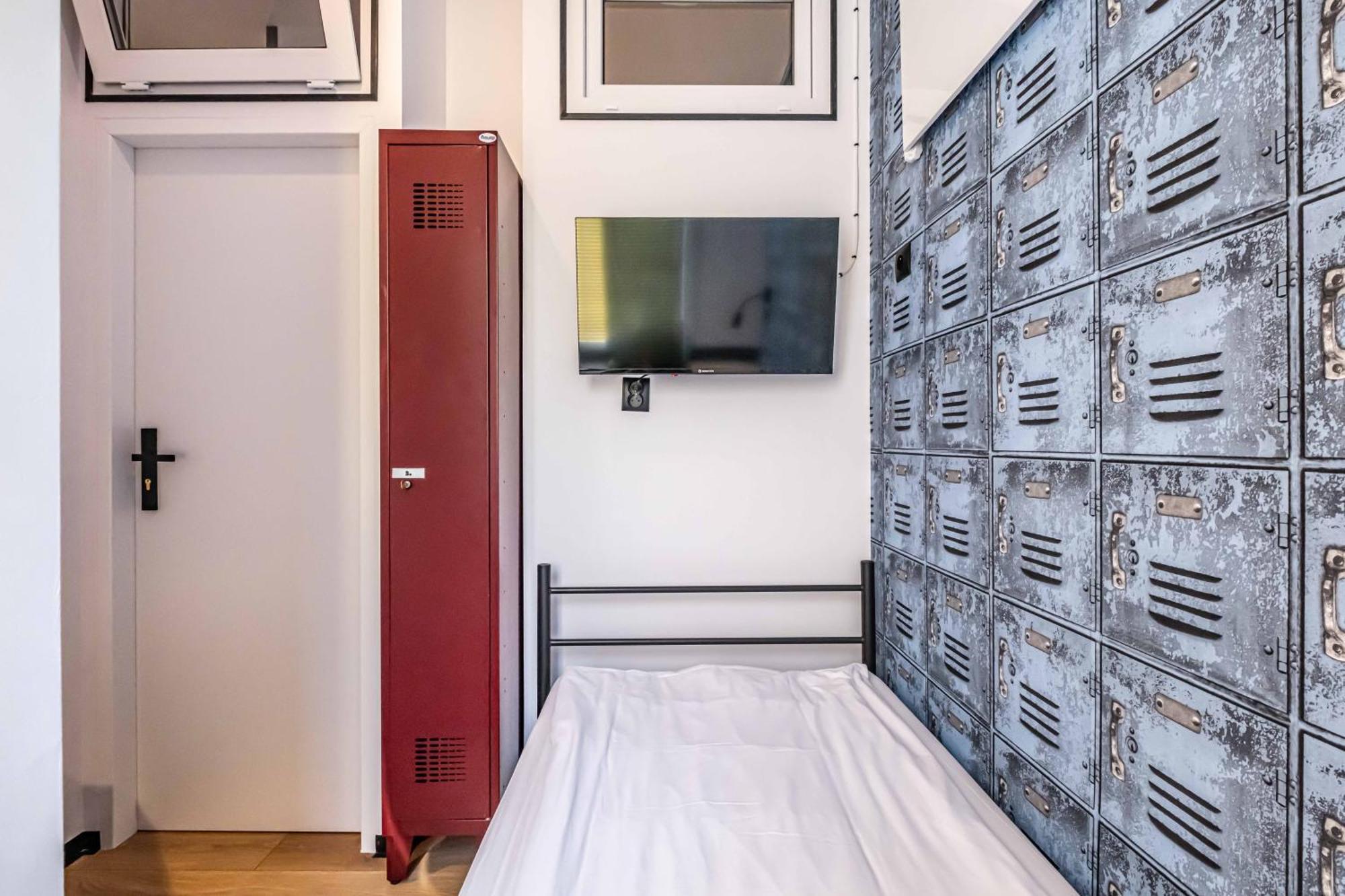 Vola Hostel وارسو المظهر الخارجي الصورة