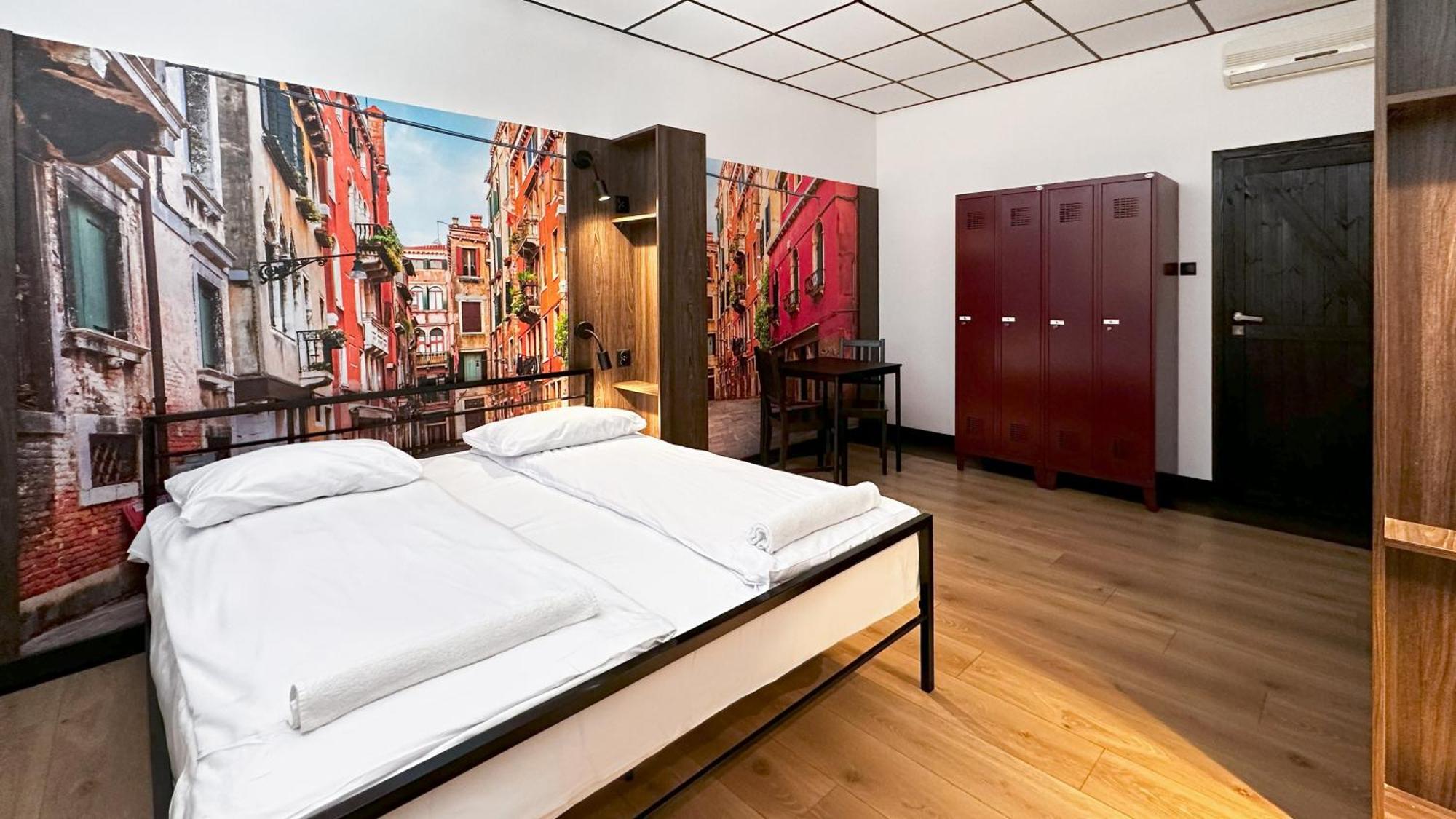 Vola Hostel وارسو المظهر الخارجي الصورة